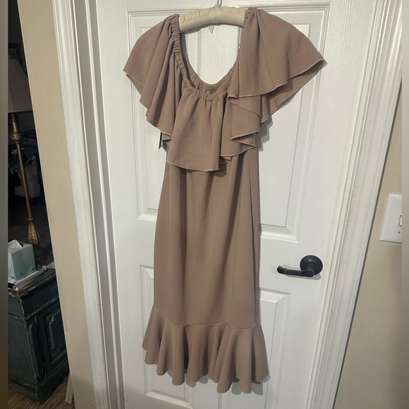LuLaRoe Dresses & Skirts - LuLaRoe Strapless Tan Dress with Ruffles NWT Size 2XL
